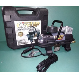 Компрессор CityUP  (АС-587) Master  с фонарем для подкачки автомоб.колес  пластиковый КЕЙС